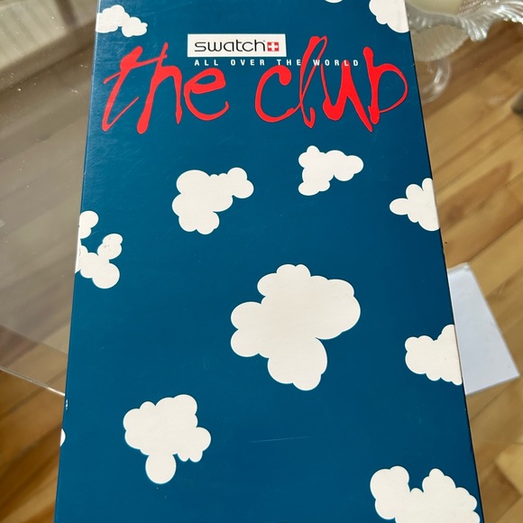 Swatch Watch
CLUB LIMITED EDITION LOOKA 1996 (GZ 700) - Picture 7 of 7